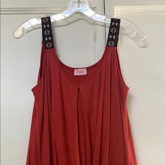 Rust Front Knot Tank Top - Picture 2 of 5